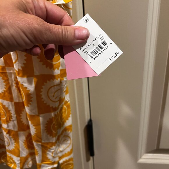 NWT Mighty Fine Always Sunny Woman’s Shirt M - Picture 4 of 6